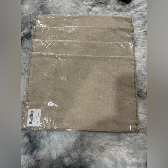 LINGE PARTICULIER LOOSE TABLE-MAT
100% LINEN
IN Color WALNUT made in FRANCE - Picture 6 of 10